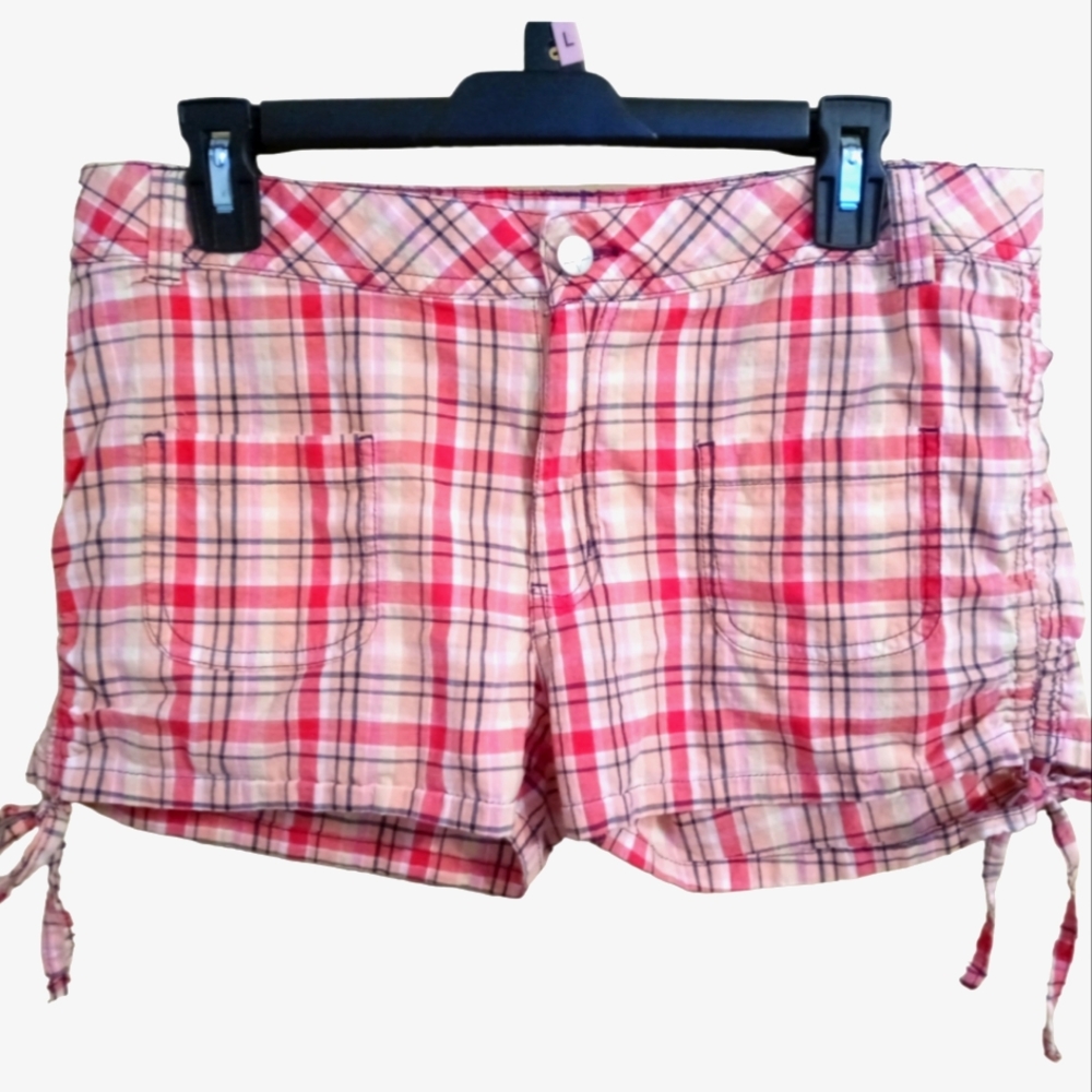 Pink Plaid Stretchy Shorts with adjustable side ties. Zoey Beth. L / 12